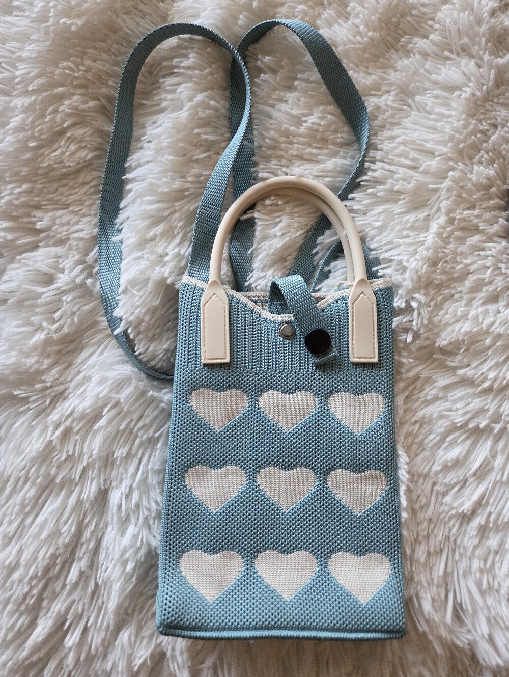 Blue Heart Pattern Knit Crossbody Bag